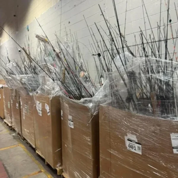 Fishing Gear Wholesale Pallet (120–150 Items)