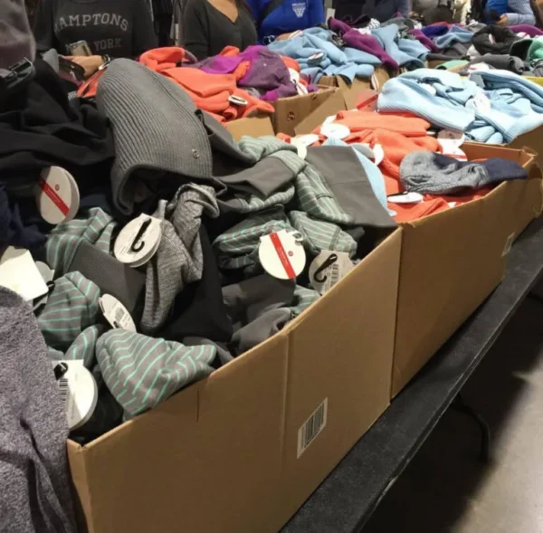 Wholesale Lululemon Clothing Pallet (400 Pieces)
